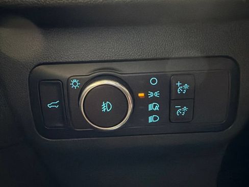 Used 2023 Ford Escape Platinum AWD/4WD image 40