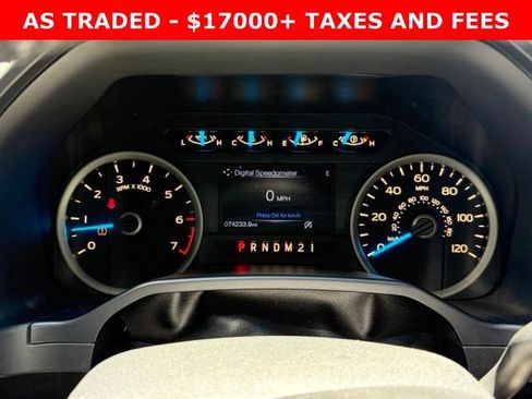 Used 2015 Ford F150 XLT w/ Equipment Group 302A Luxury RWD image 17