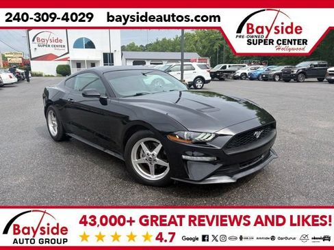 Used 2018 Ford Mustang Coupe RWD image 1