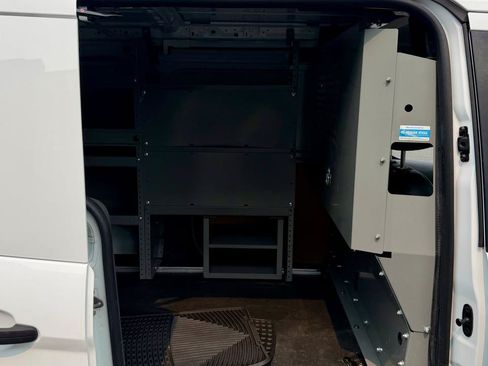 Used 2020 Ford Transit Connect XL FWD image 12