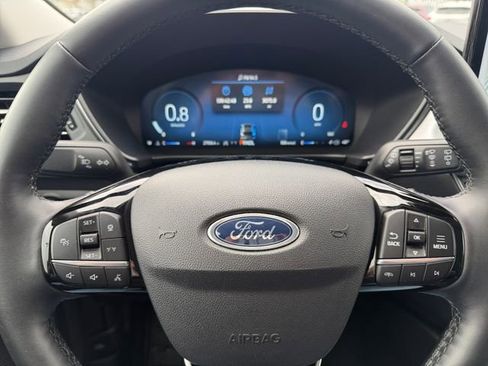 Used 2024 Ford Escape Platinum image 22