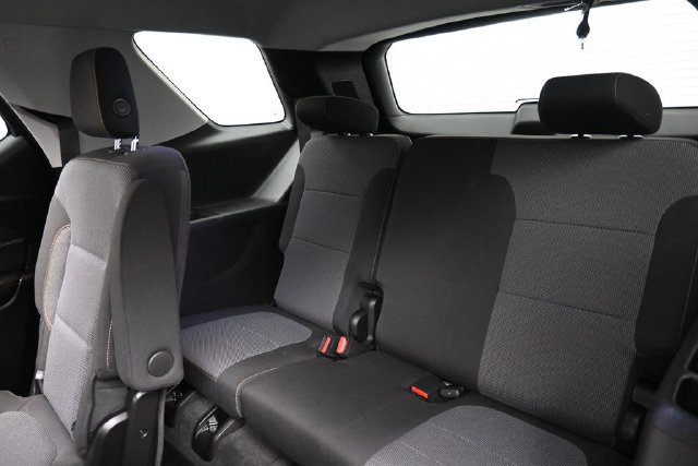Used 2018 Chevrolet Traverse LT FWD image 21