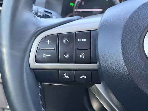 Used 2018 Lexus ES 350 w/ Navigation System Package image 19