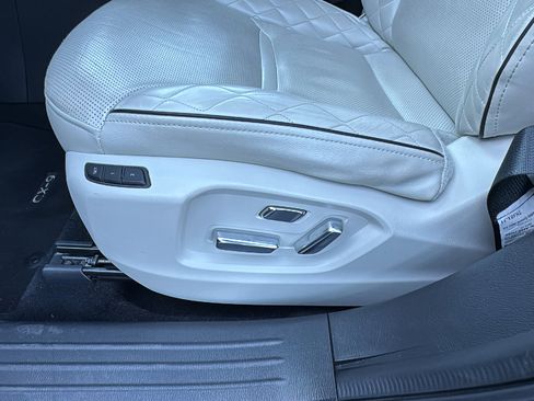 Used 2023 MAZDA CX-9 Signature image 14