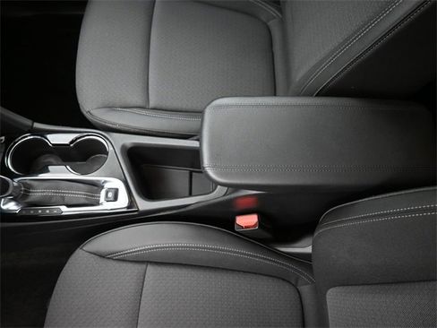 Used 2023 Buick Encore GX Select w/ Sport Touring Package image 32