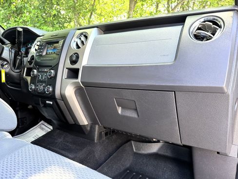 Used 2013 Ford F150 XLT w/ XLT Chrome Pkg RWD image 16