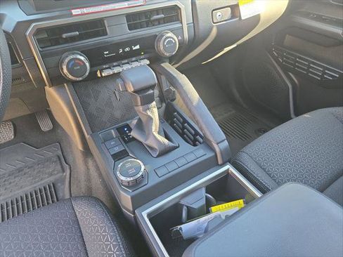 Certified 2025 Toyota 4Runner SR5 image 28