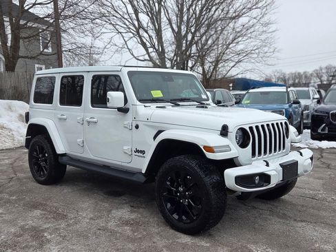 Used 2021 Jeep Wrangler Unlimited Sahara AWD/4WD image 8