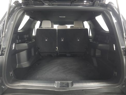 Certified 2025 Toyota 4Runner SR5 AWD/4WD image 10