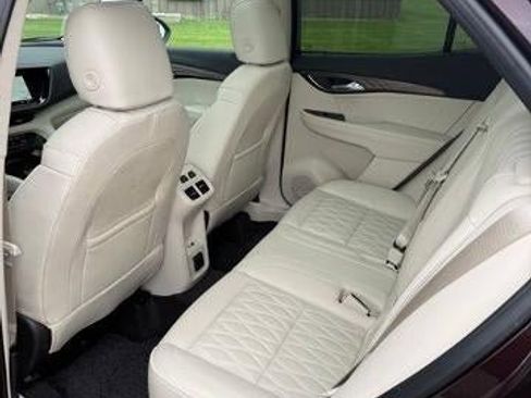Used 2023 Buick Envision Avenir AWD/4WD image 10
