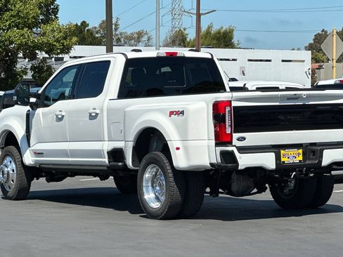 New 2026 Ford F450 Platinum w/ FX4 Off-Road Package AWD/4WD image 6