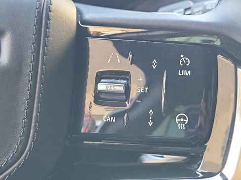 Used 2023 Land Rover Range Rover Sport SE Dynamic image 26