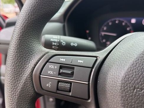 Used 2025 Honda Accord SE image 17