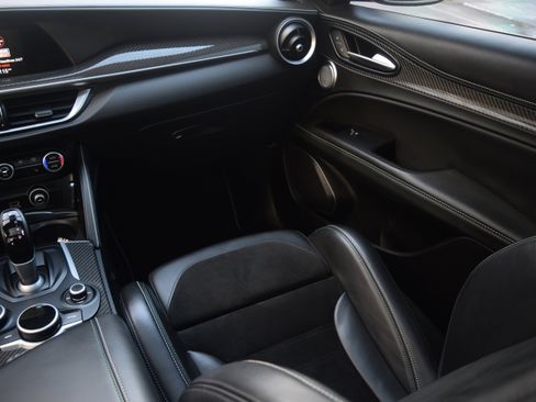 Used 2019 Alfa Romeo Stelvio Quadrifoglio w/ Driver Assist Dynamic Package image 14