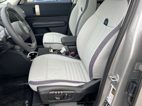 Certified 2025 MINI Cooper Countryman S AWD/4WD image 18