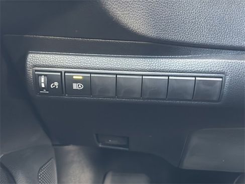 Used 2026 Toyota Corolla SE image 33