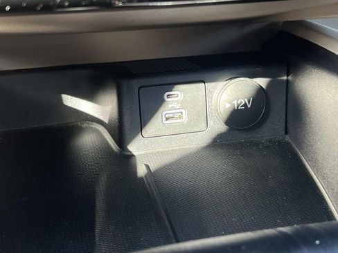 Certified 2022 Ford Escape SEL image 25