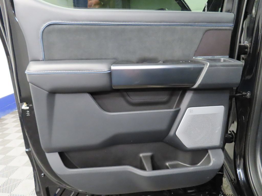 Used 2026 Ford F250 Platinum AWD/4WD image 77