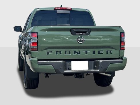 New 2026 Nissan Frontier SV w/ SV Convenience Package RWD image 3