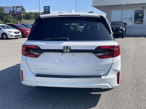 Used 2025 Honda Odyssey Sport-L image 5