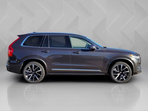 Certified 2023 Volvo XC90 B5 Plus w/ Protection Package Premier image 7