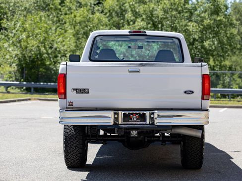 Used 1997 Ford F250 4x4 SuperCab Heavy Duty image 9