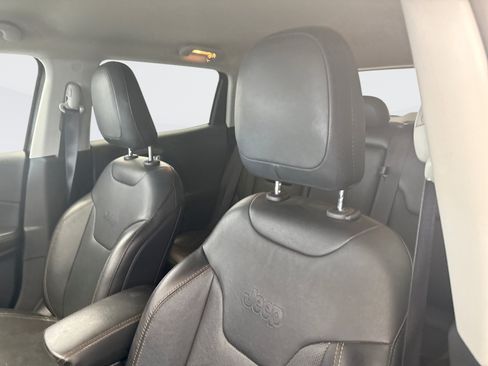 Used 2021 Jeep Compass Limited AWD/4WD image 10