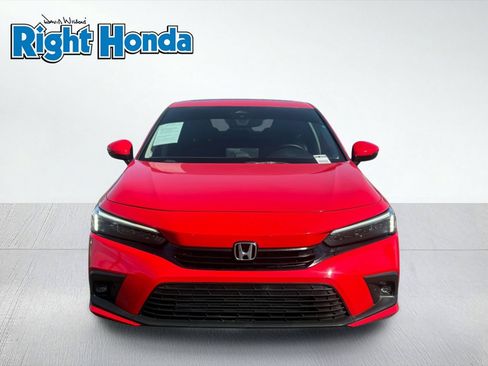 Used 2024 Honda Civic Touring image 5