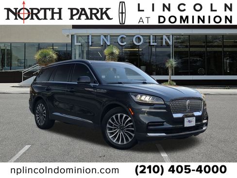 Used 2023 Lincoln Aviator Reserve w/ Elements Package Plus image 1