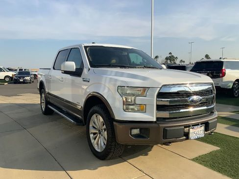 Used 2016 Ford F150 Lariat w/ Equipment Group 501A Mid image 6
