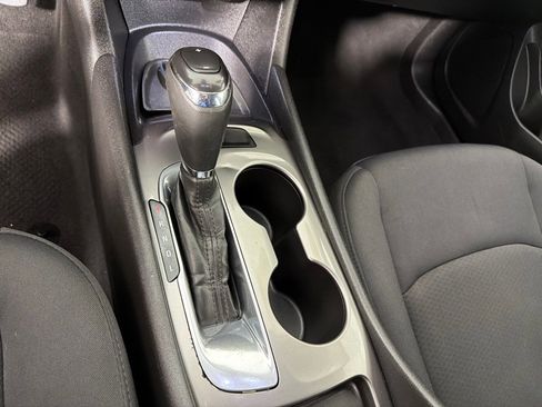 Used 2016 Chevrolet Malibu LS image 17