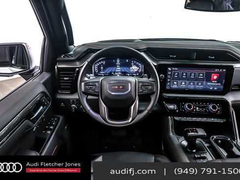 Used 2025 GMC Sierra 1500 AT4 image 5