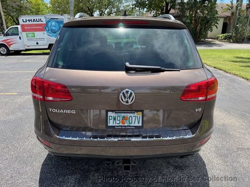 Used 2012 Volkswagen Touareg VR6 AWD/4WD image 6