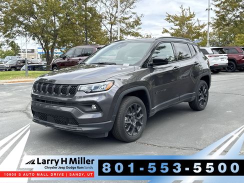 New 2024 Jeep Compass Latitude w/ Convenience Group image 1
