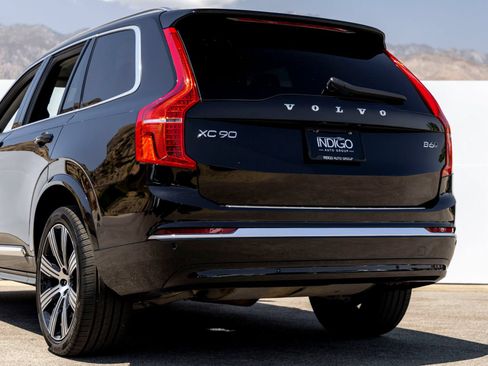 Used 2025 Volvo XC90 B6 Plus w/ Protection Package Premier AWD/4WD image 5