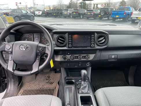 Used 2020 Toyota Tacoma SR w/ SX Package image 12