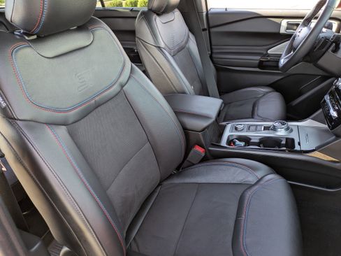 Used 2024 Ford Explorer ST w/ Equipment Group 401A image 11