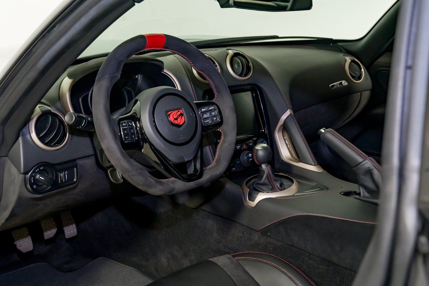 Used 2016 Dodge Viper GTC w/ ACR Package RWD image 18
