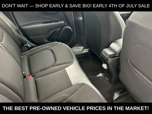 Used 2022 Jeep Renegade Altitude AWD/4WD image 19