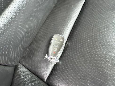 Used 2024 Chevrolet Malibu LT FWD image 9