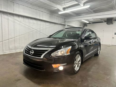 Used 2015 Nissan Altima 2.5 SL w/ Technology Package image 10