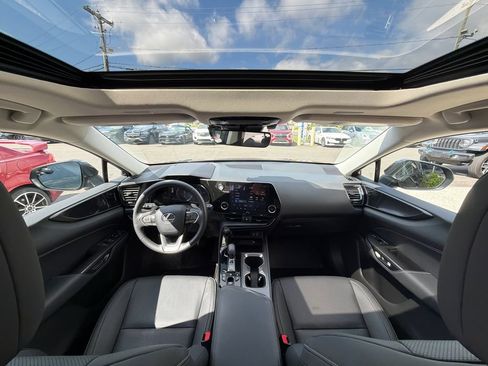 Used 2024 Lexus NX 350 AWD w/ Cold Area Package image 33