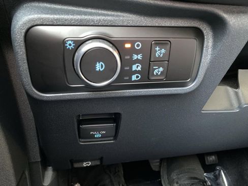 New 2025 Ford Bronco Outer Banks w/ Sasquatch Package image 32