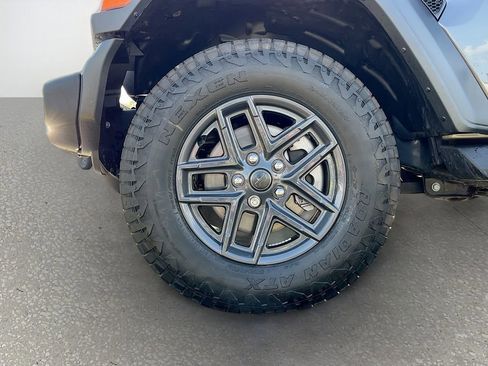 Certified 2024 Jeep Wrangler Sport AWD/4WD image 28