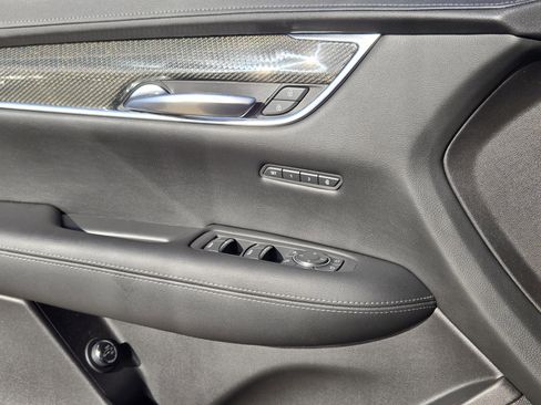 Used 2021 Cadillac XT5 Sportv image 24