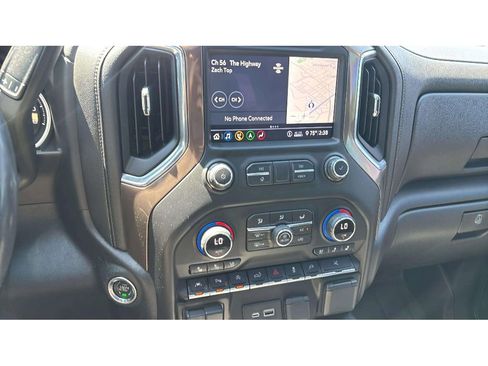 Used 2020 Chevrolet Silverado 1500 High Country w/ Technology Package AWD/4WD image 17
