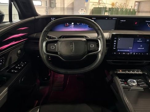 Used 2024 Lincoln Nautilus Premier w/ Equipment Group 102A image 16