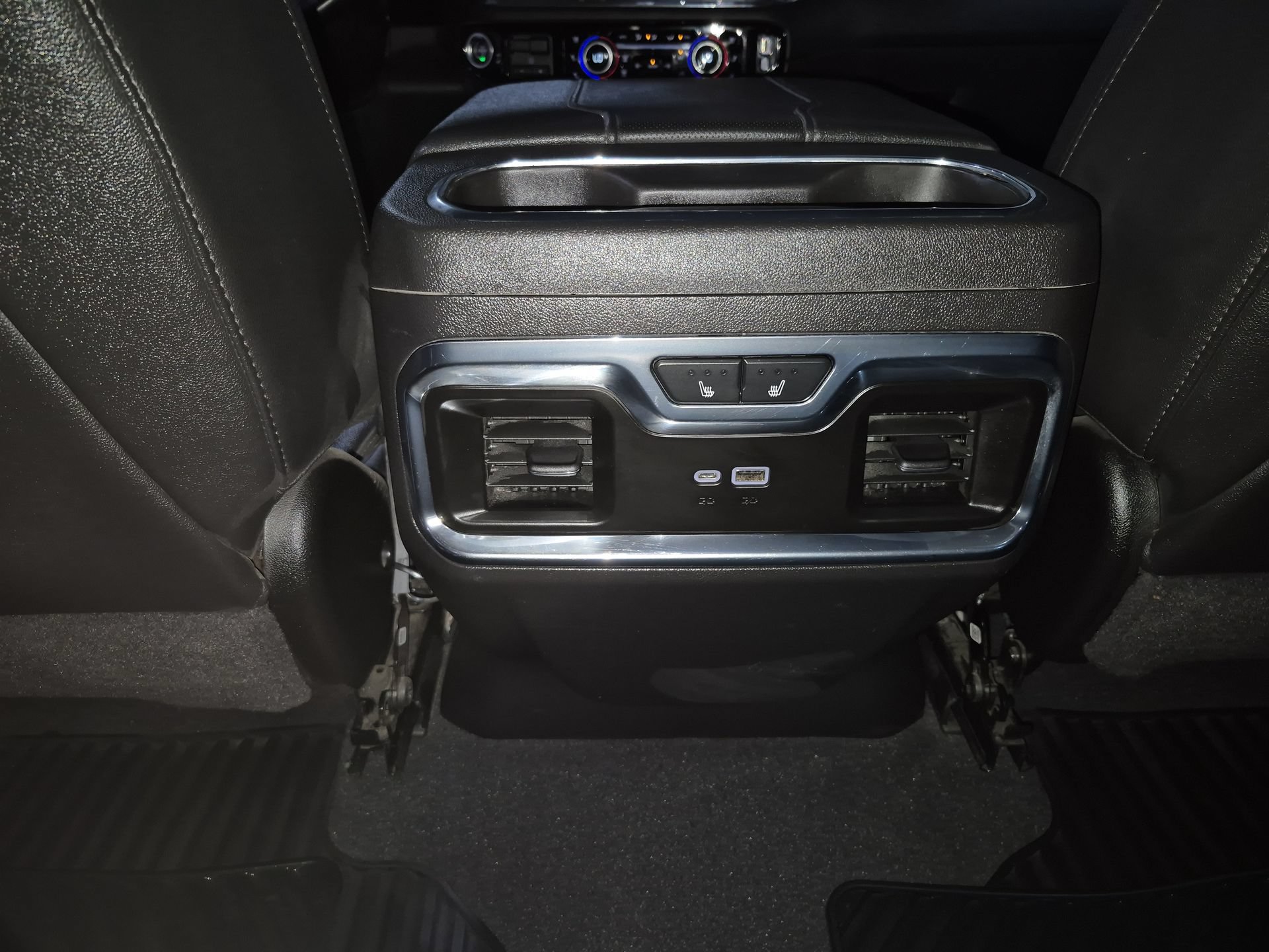 Used 2025 GMC Sierra 1500 SLT w/ SLT Premium Plus Package AWD/4WD image 22