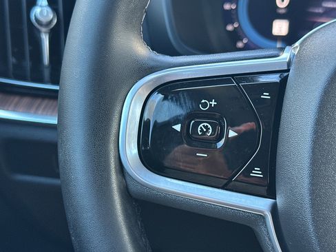 Certified 2023 Volvo S60 B5 Plus w/ Climate Package image 27