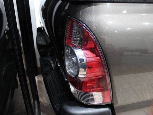 Used 2009 Toyota Tacoma 4x4 Double Cab image 11
